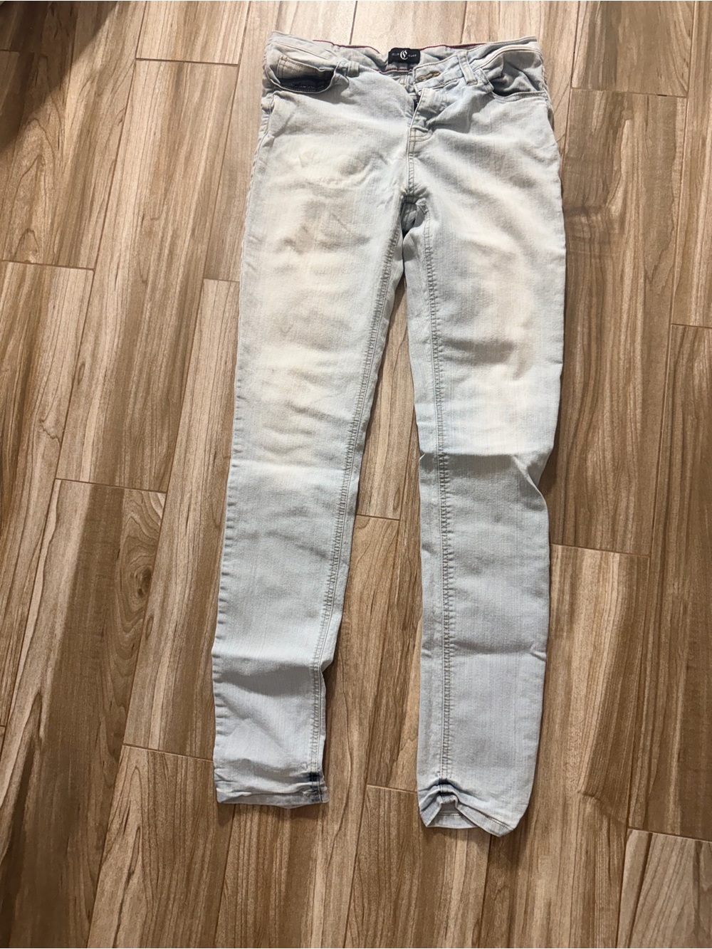 Light Wash Women’s Slim Jeans - Light Blue size 13